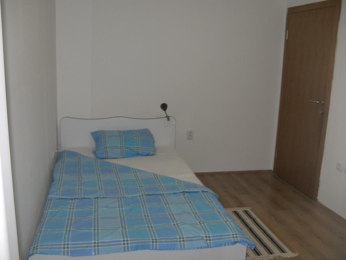 Ostello A&A Novi Sad Esterno foto